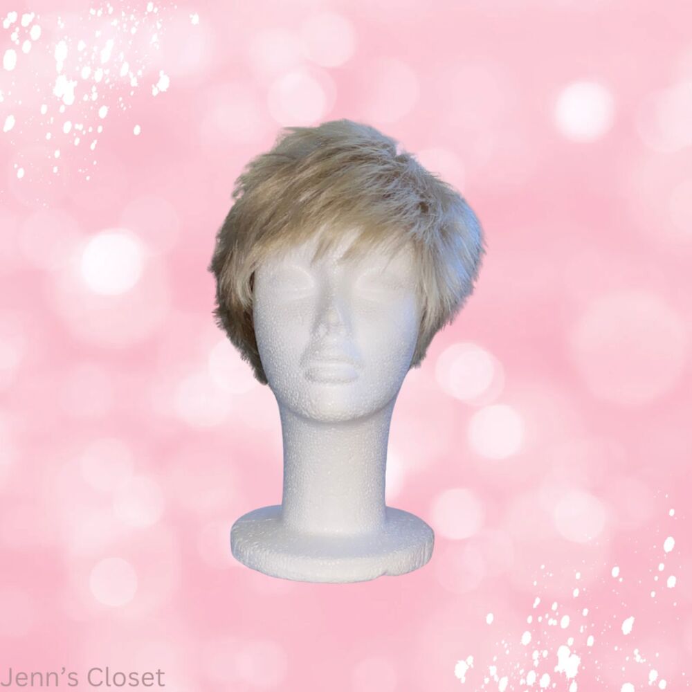 Rene of Paris Lizzy in Creamy Blonde
